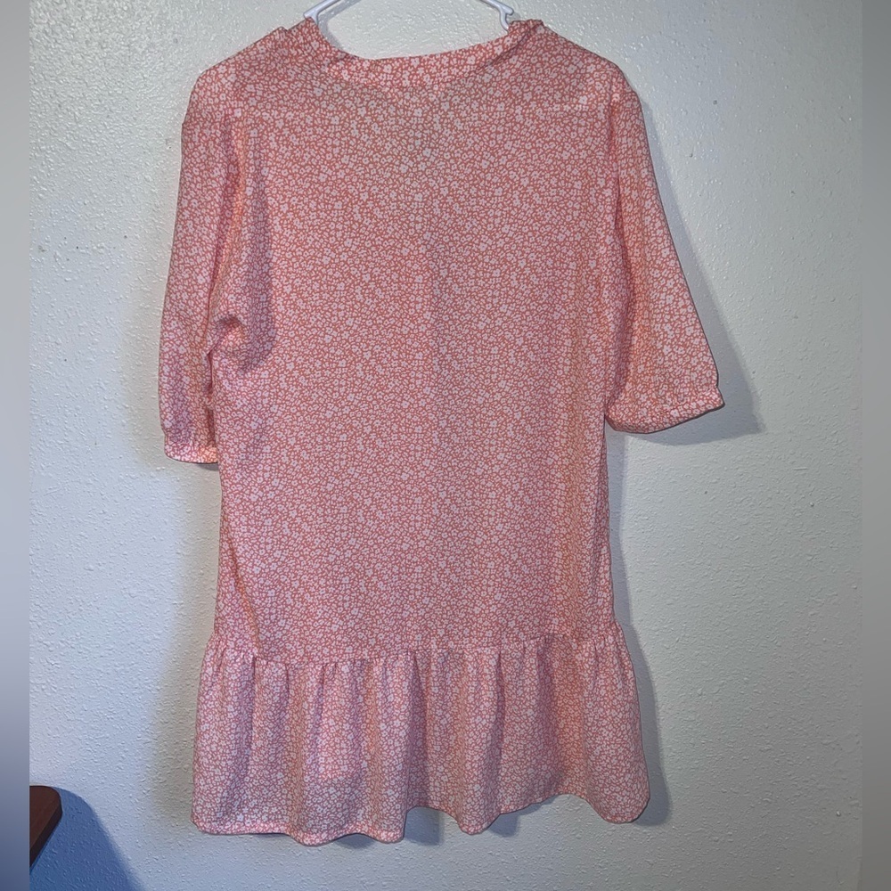 BB Dakota Coral Floral Blouse - Picture 3 of 4